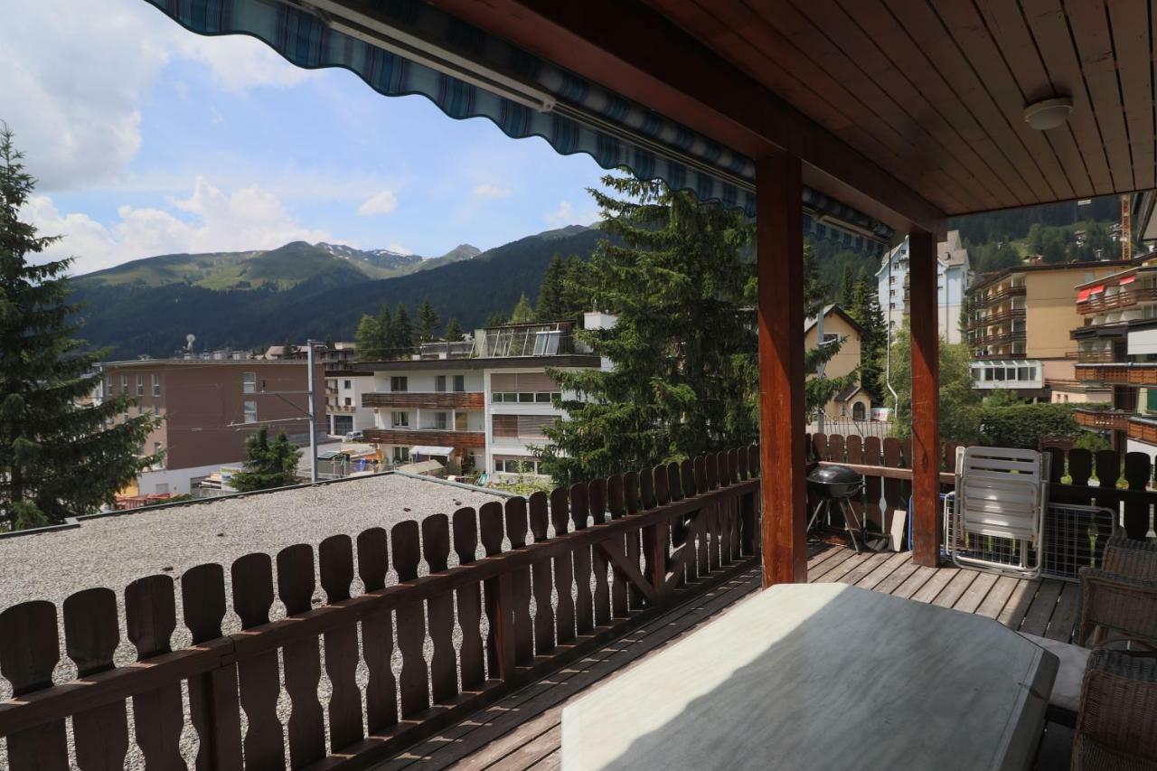 Golf Apartments - Schmid Davos Eksteriør billede