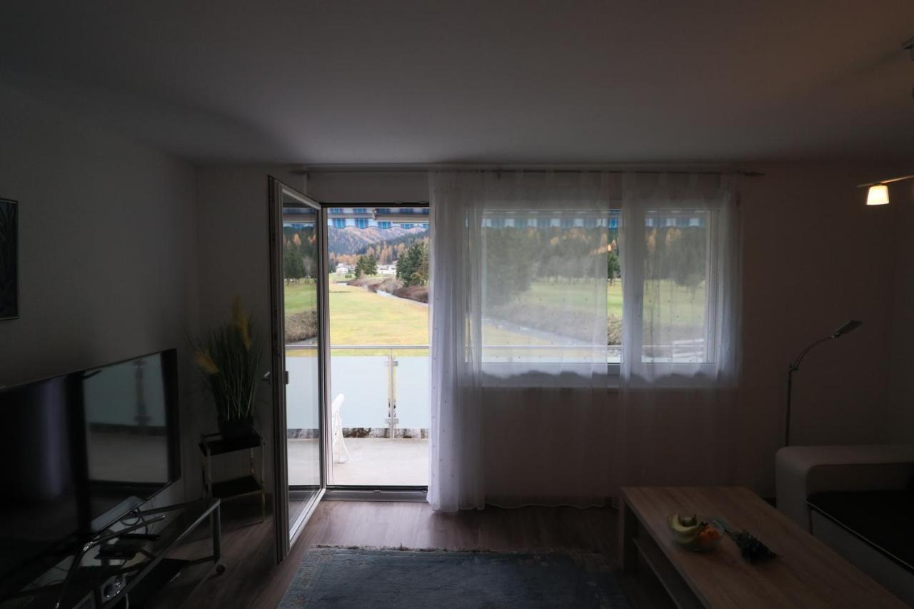Golf Apartments - Schmid Davos Eksteriør billede