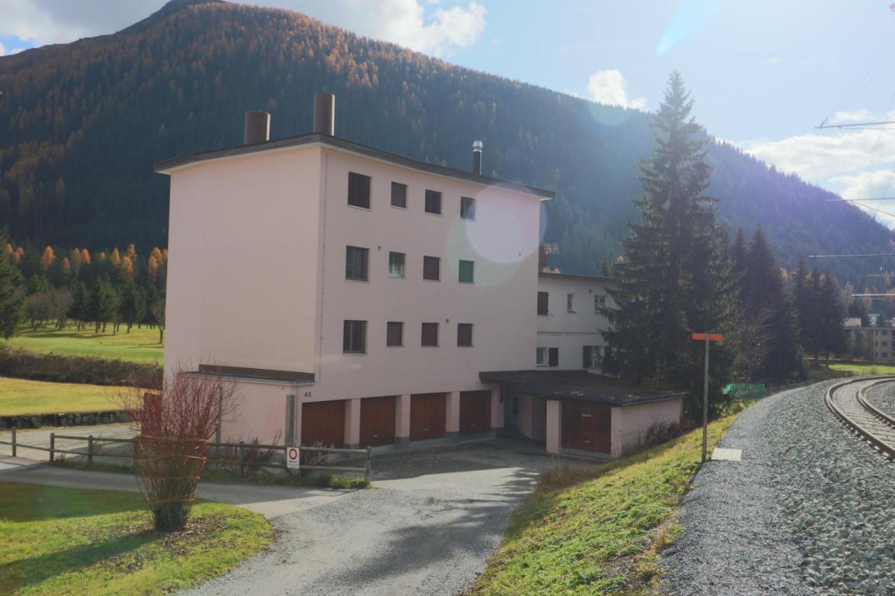 Golf Apartments - Schmid Davos Eksteriør billede